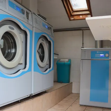 Tranquil Forest By A Pond In Veluwe, Sleeps 4 *