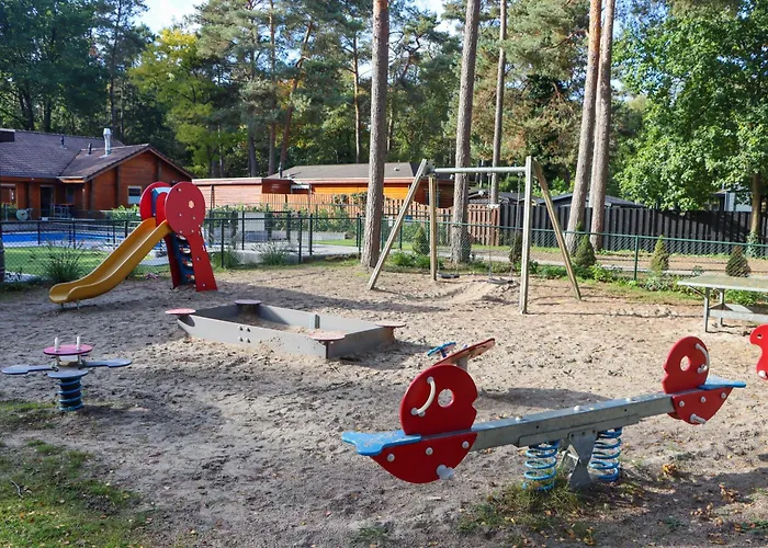 Chalet Tranquil Forest By A Pond In Veluwe, Sleeps 4 *